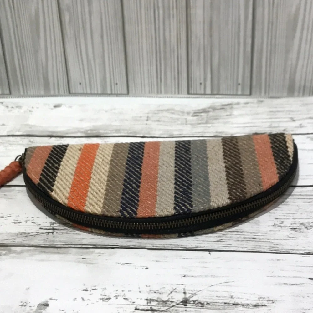 Universal Thread Multicolor Striped Wristlet - Picture 2 of 6